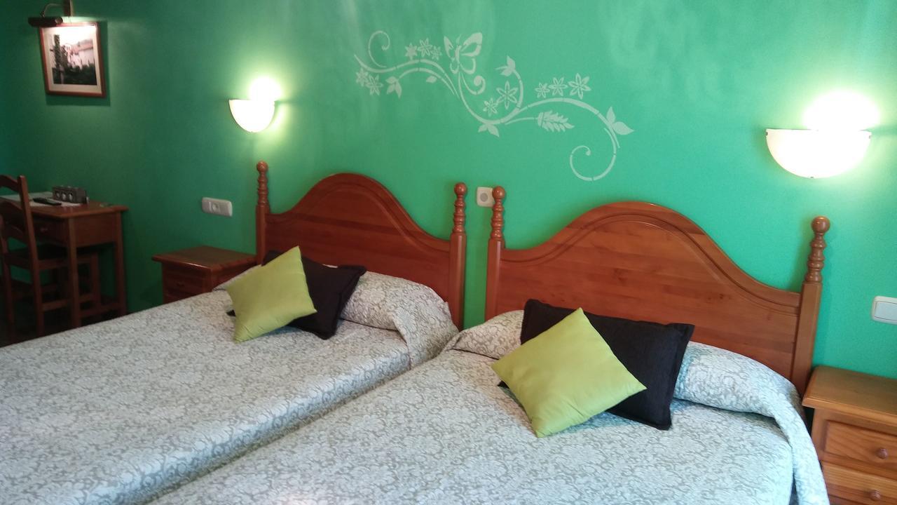 Hostal Ekaitza Lesaka Zewnętrze zdjęcie