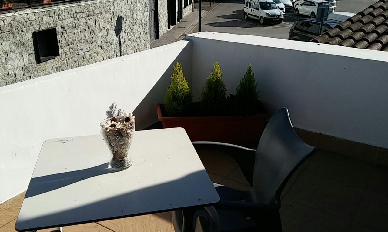 Hotel Hostal Ekaitza Lesaka Zewnętrze zdjęcie
