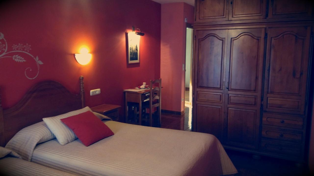 Hotel Hostal Ekaitza Lesaka Zewnętrze zdjęcie