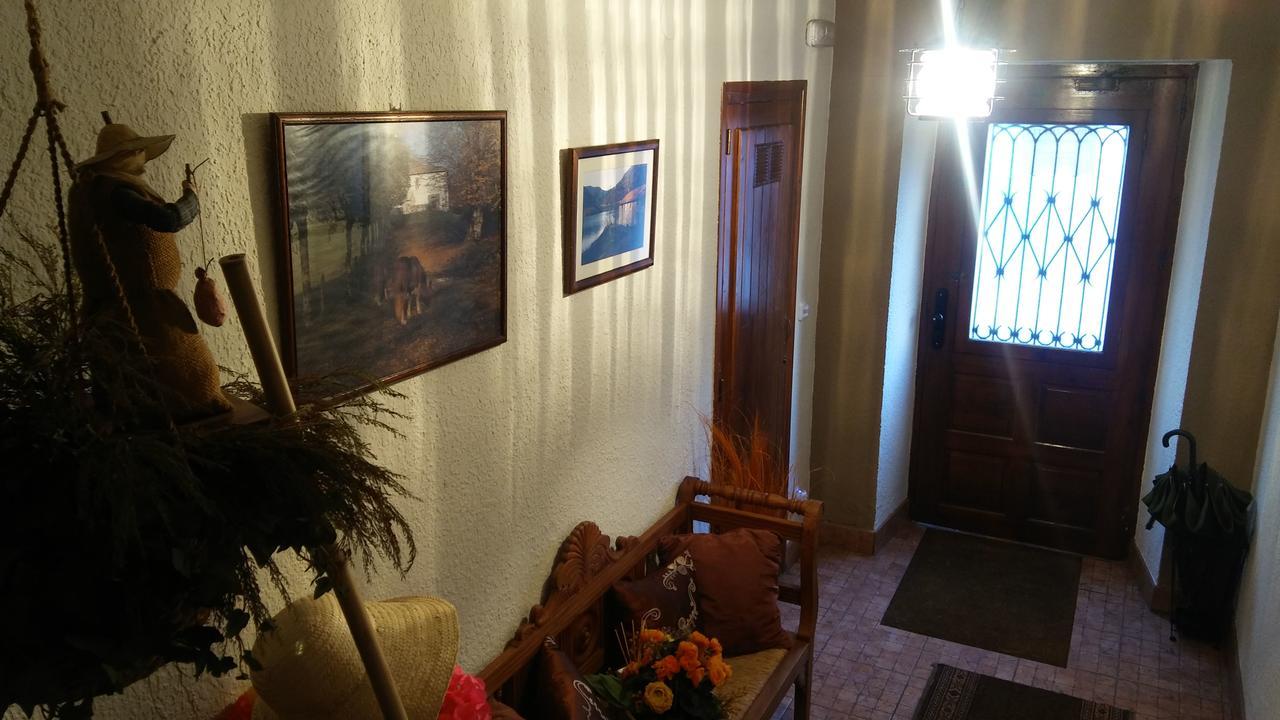 Hotel Hostal Ekaitza Lesaka Zewnętrze zdjęcie