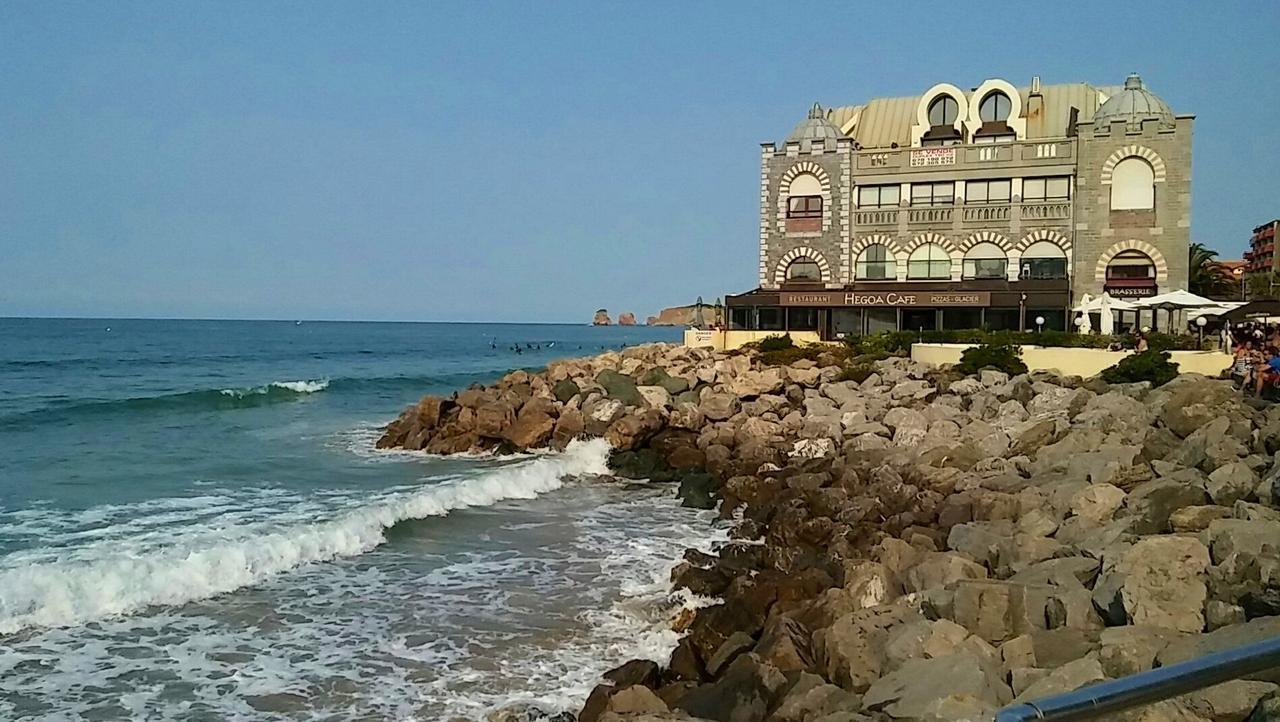 Hotel Hostal Ekaitza Lesaka Zewnętrze zdjęcie